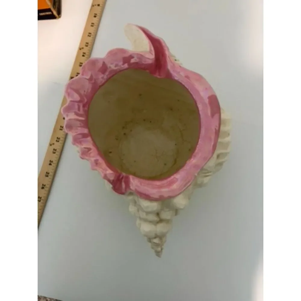 vtg.Large ceramic conch shell planter - Picture 2 of 10